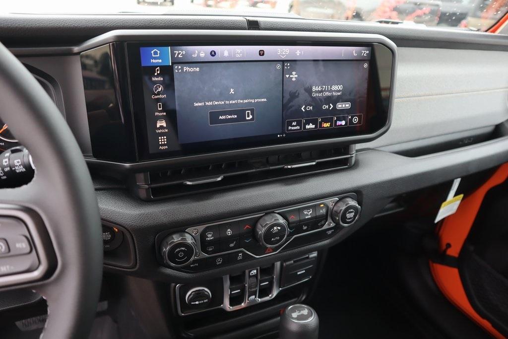 new 2025 Jeep Wrangler car, priced at $39,451