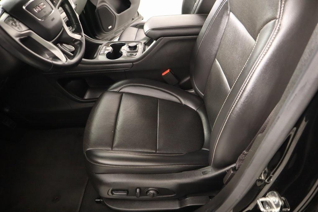 used 2023 GMC Acadia car, priced at $29,602