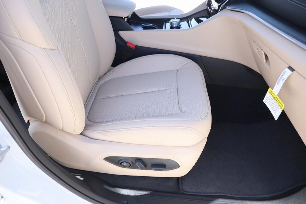 new 2025 Jeep Grand Cherokee L car, priced at $44,612