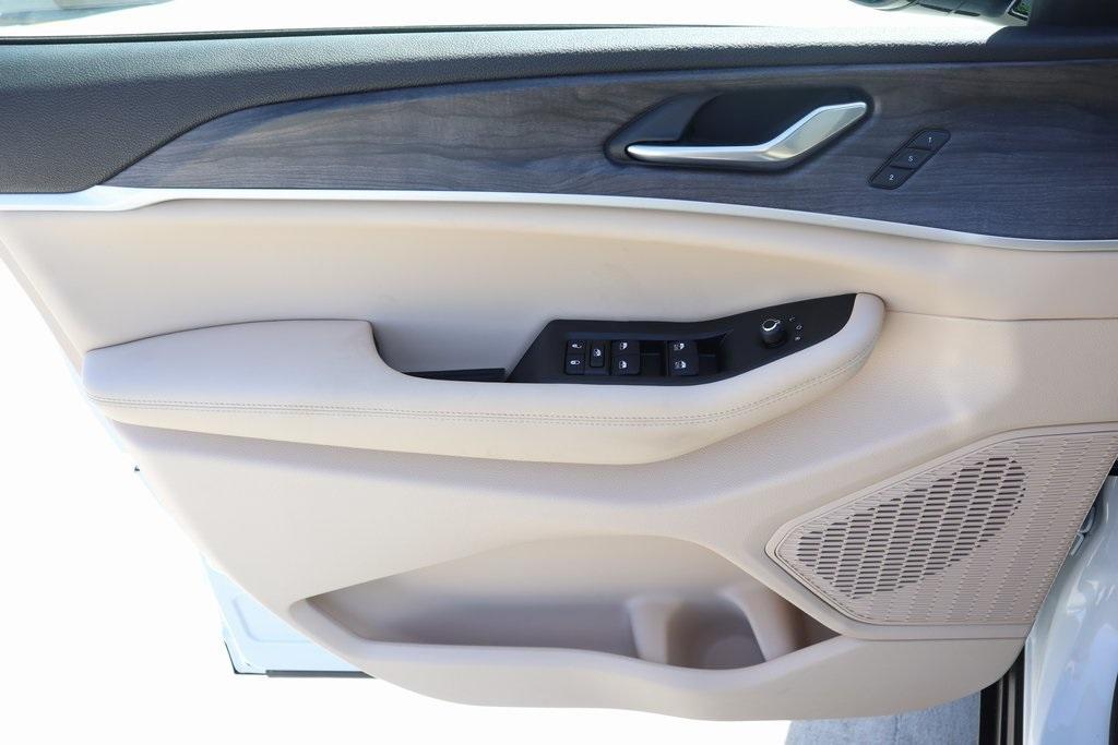 new 2025 Jeep Grand Cherokee L car, priced at $44,612