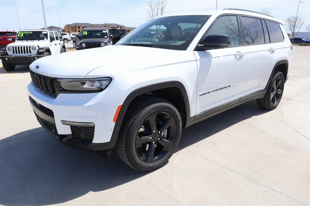 new 2025 Jeep Grand Cherokee L car, priced at $44,612