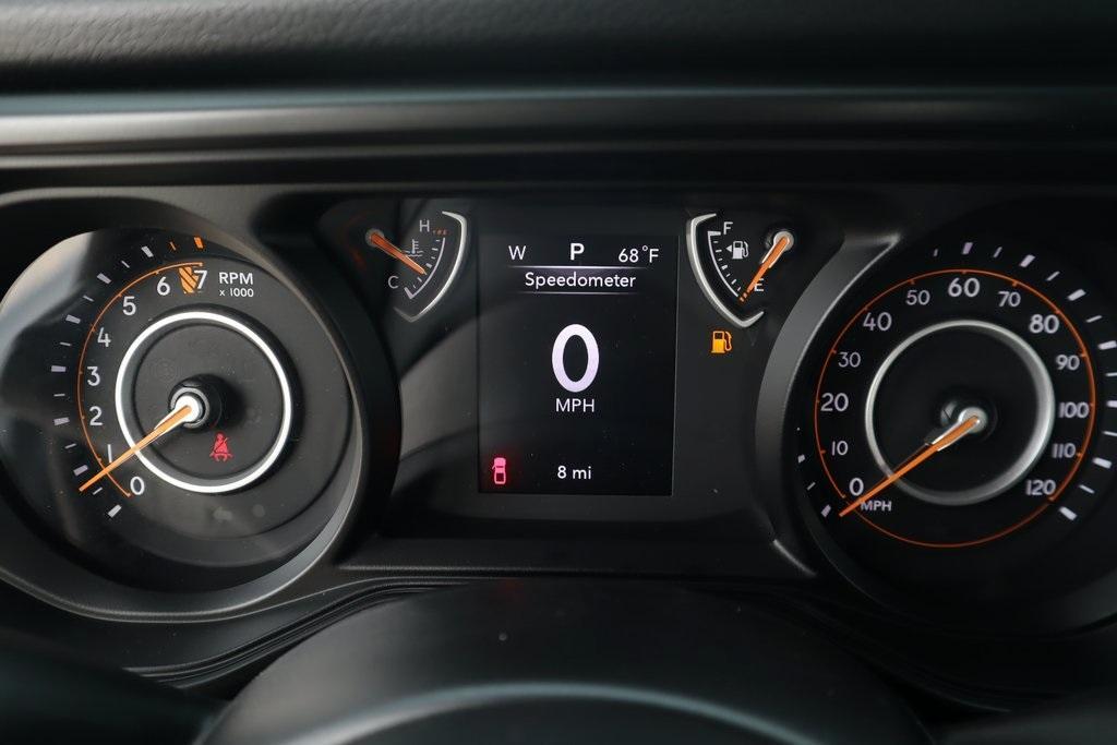 new 2025 Jeep Gladiator car, priced at $35,981