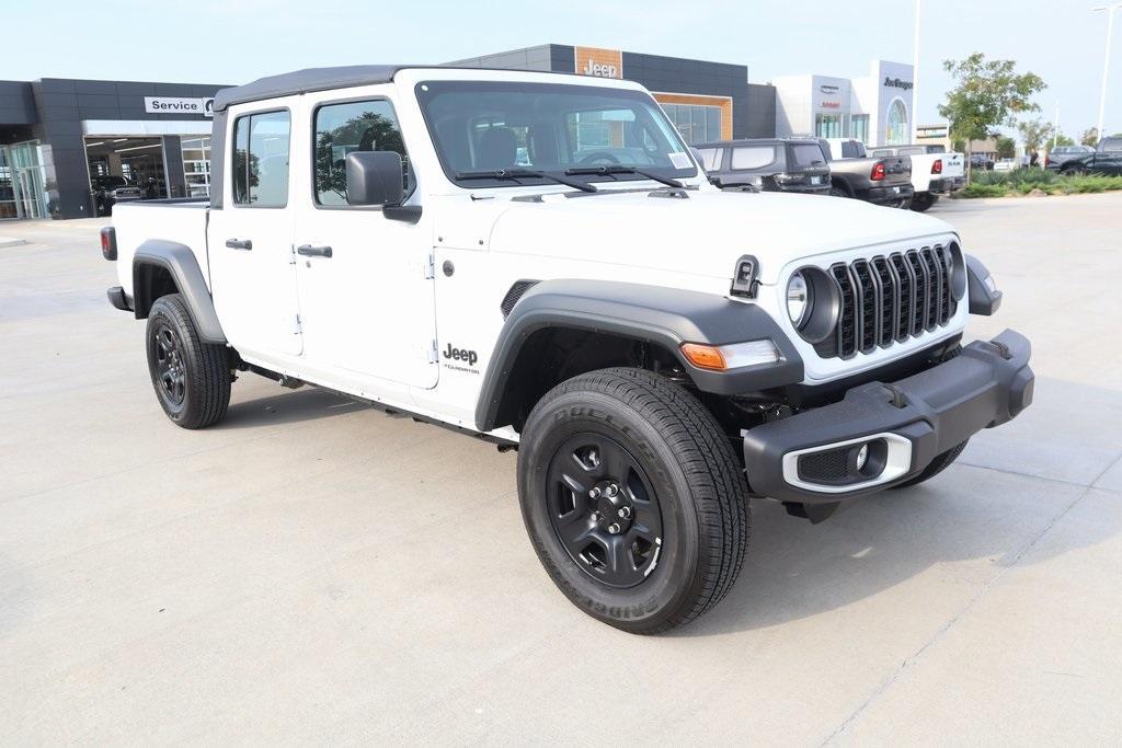new 2025 Jeep Gladiator car, priced at $35,981