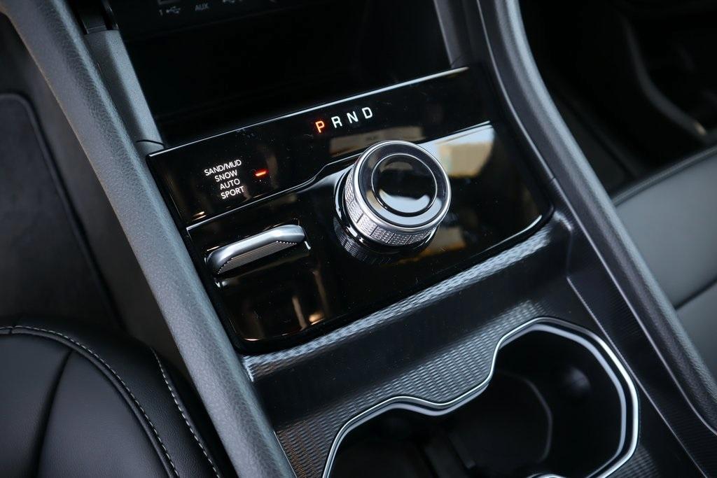 new 2025 Jeep Grand Cherokee L car, priced at $49,548