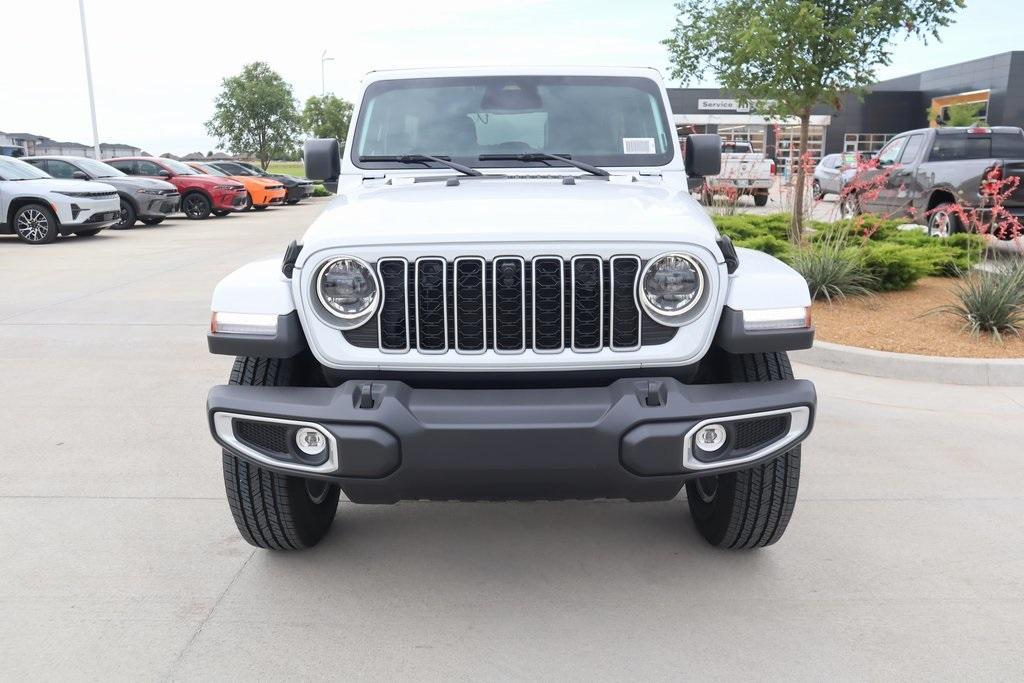 new 2025 Jeep Wrangler car, priced at $42,757