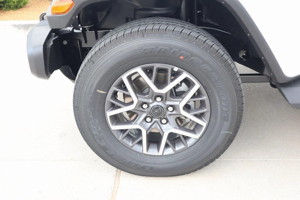 new 2025 Jeep Wrangler car, priced at $42,757