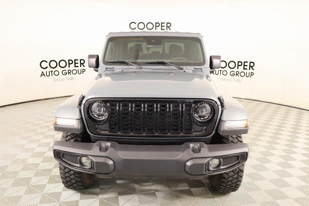 used 2024 Jeep Gladiator car, priced at $35,259