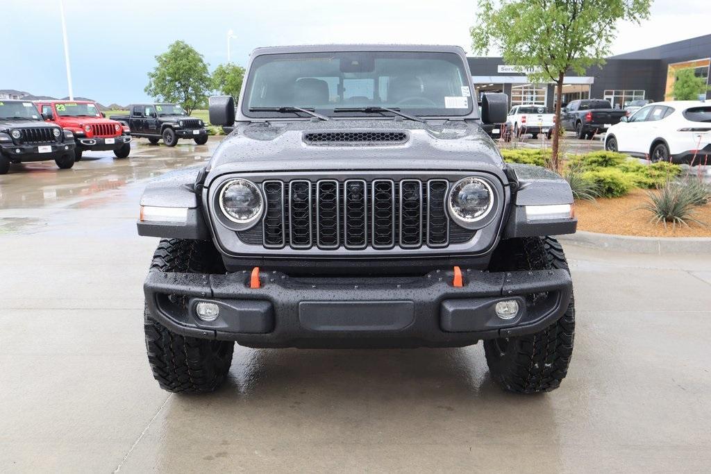 new 2025 Jeep Gladiator car, priced at $56,262