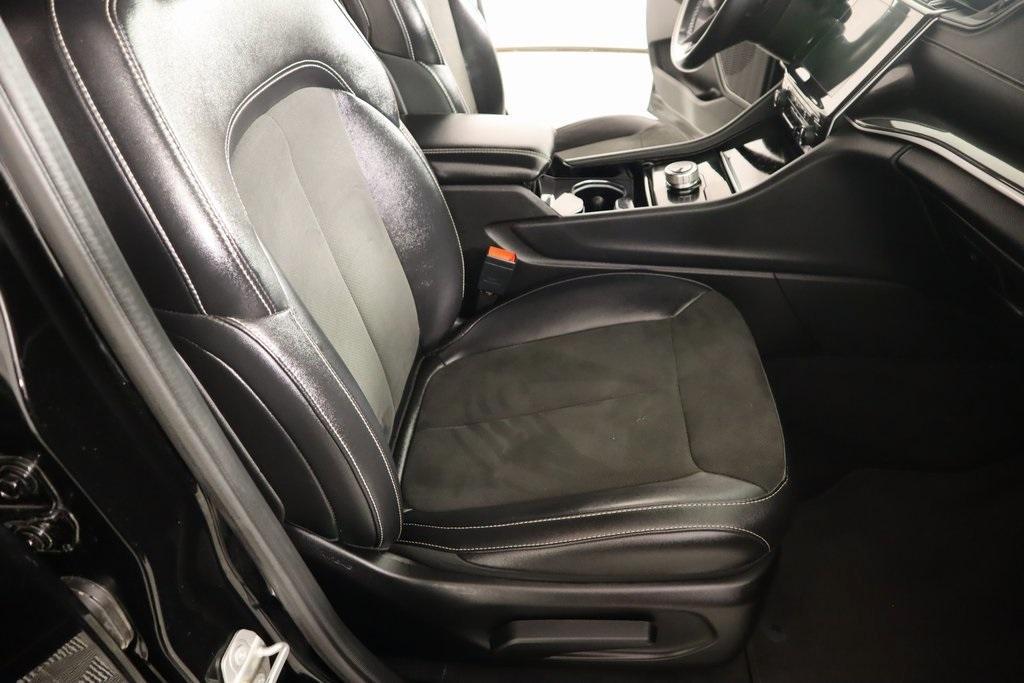 used 2022 Jeep Grand Cherokee L car, priced at $27,119