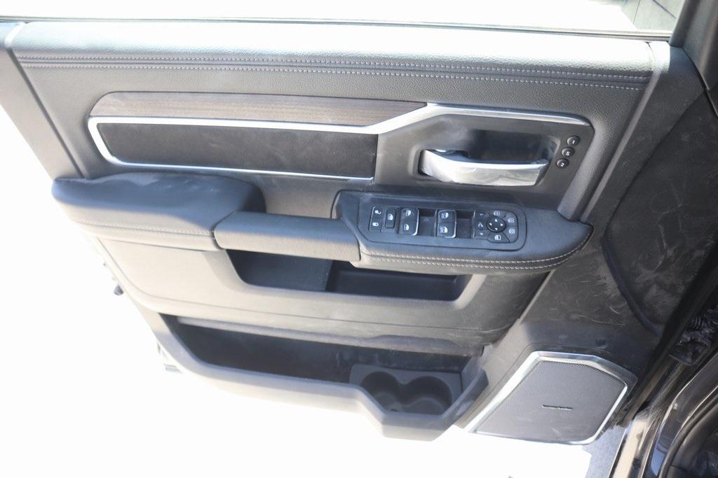 new 2025 Ram 2500 car, priced at $80,365