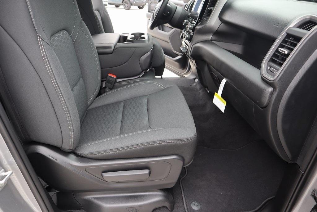 new 2025 Ram 1500 car, priced at $35,334