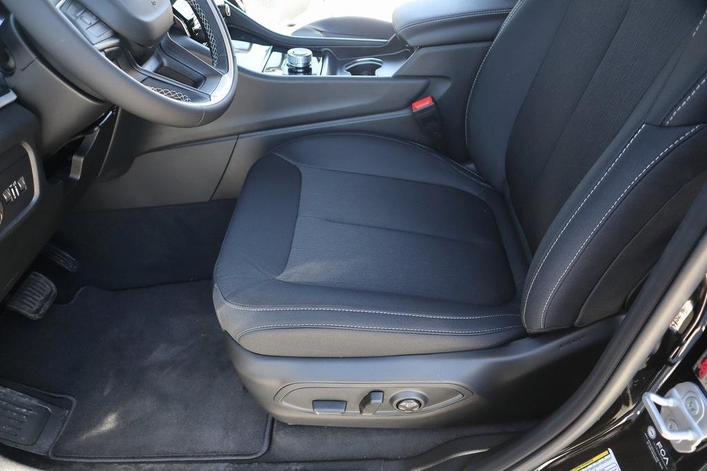 new 2025 Jeep Grand Cherokee L car, priced at $33,721