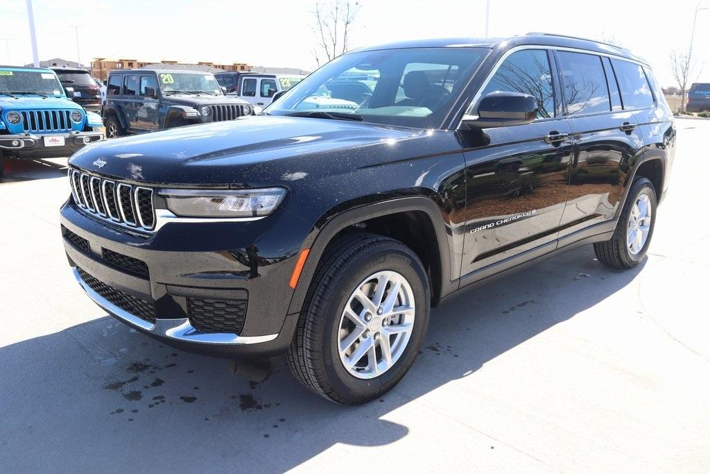 new 2025 Jeep Grand Cherokee L car, priced at $33,721