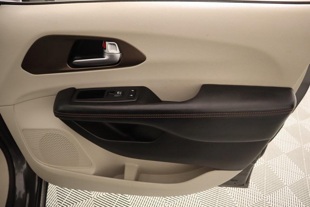 used 2019 Chrysler Pacifica car, priced at $21,085