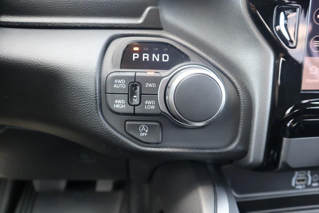 new 2025 Ram 1500 car, priced at $46,656