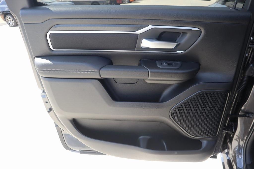 new 2025 Ram 1500 car, priced at $46,656