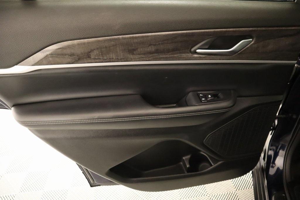 used 2023 Jeep Grand Cherokee L car, priced at $32,779