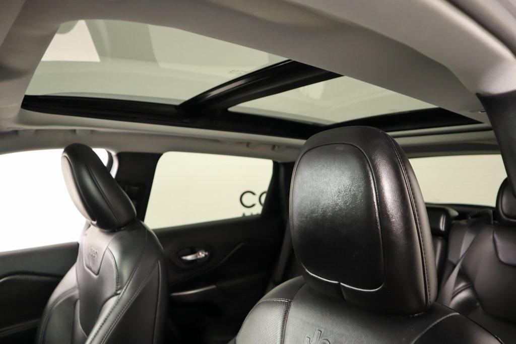 used 2021 Jeep Cherokee car, priced at $22,090