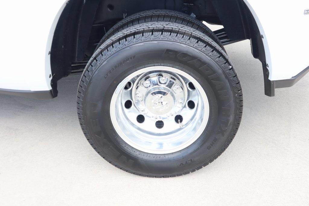 new 2025 Ram 3500 car, priced at $101,085