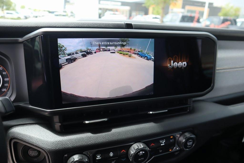 new 2025 Jeep Wrangler car, priced at $57,780
