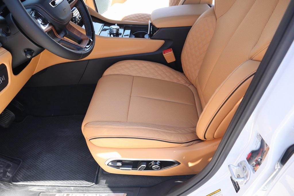 new 2025 Jeep Grand Cherokee L car, priced at $56,356