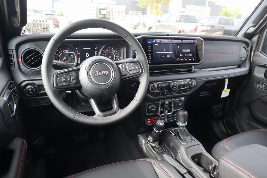 new 2025 Jeep Gladiator car, priced at $45,576