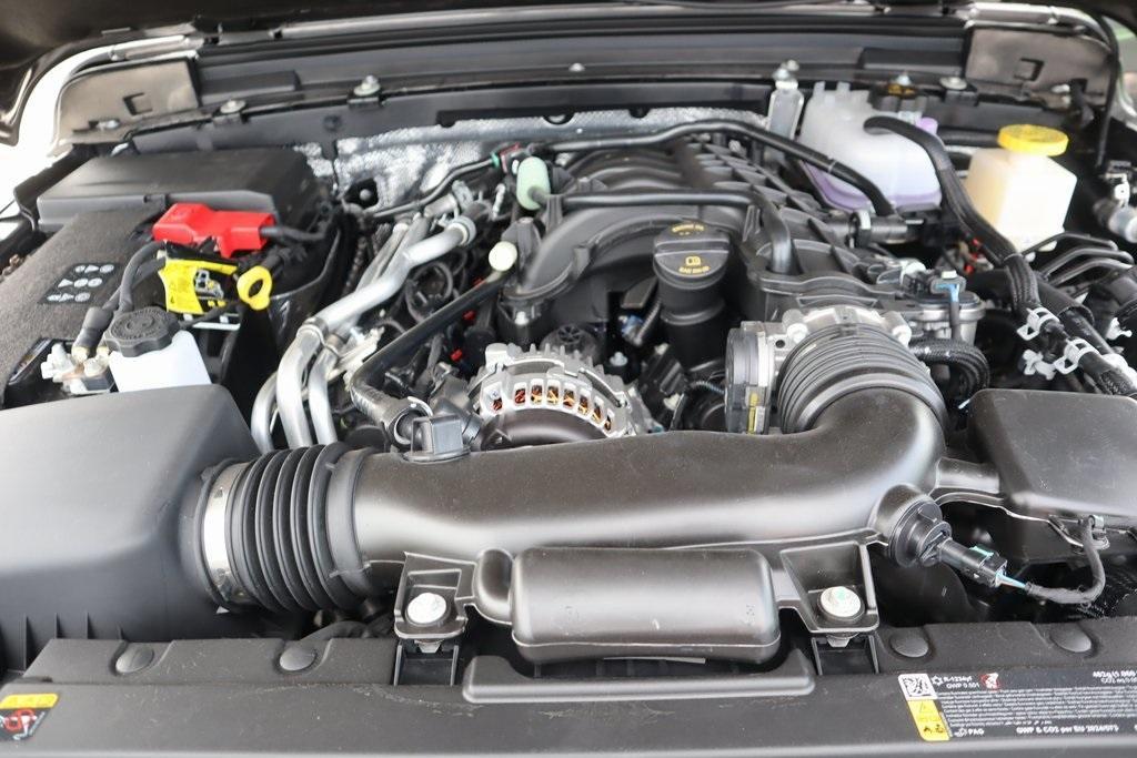 new 2025 Jeep Gladiator car, priced at $45,576