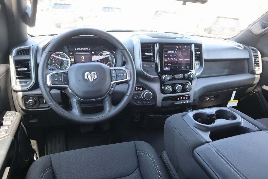 new 2025 Ram 1500 car, priced at $42,487