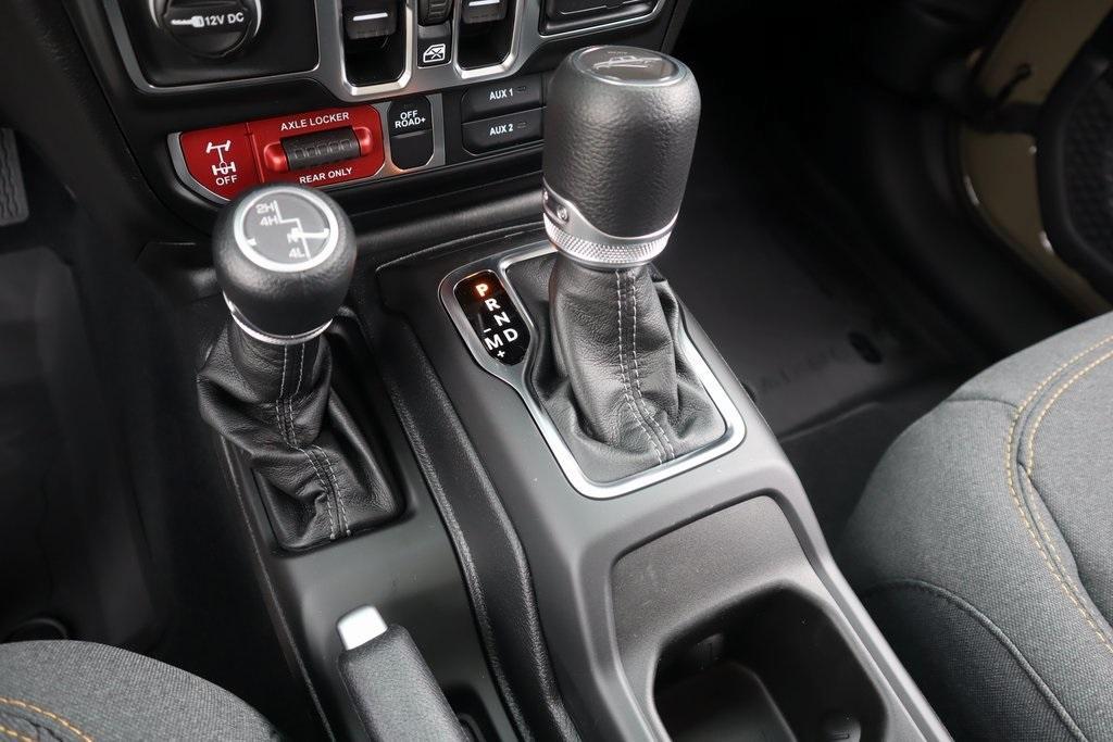 new 2025 Jeep Gladiator car, priced at $46,826