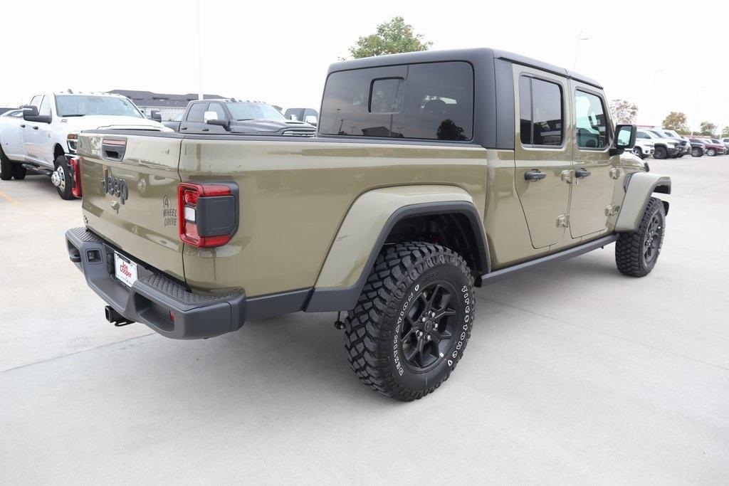 new 2025 Jeep Gladiator car, priced at $46,826