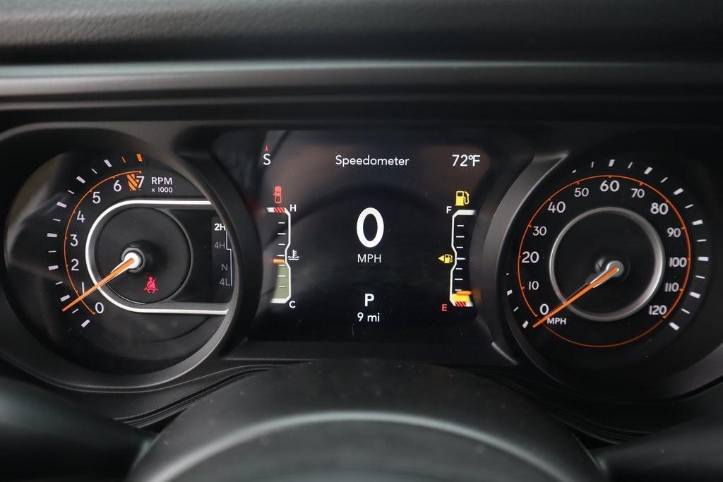 new 2025 Jeep Gladiator car, priced at $46,826
