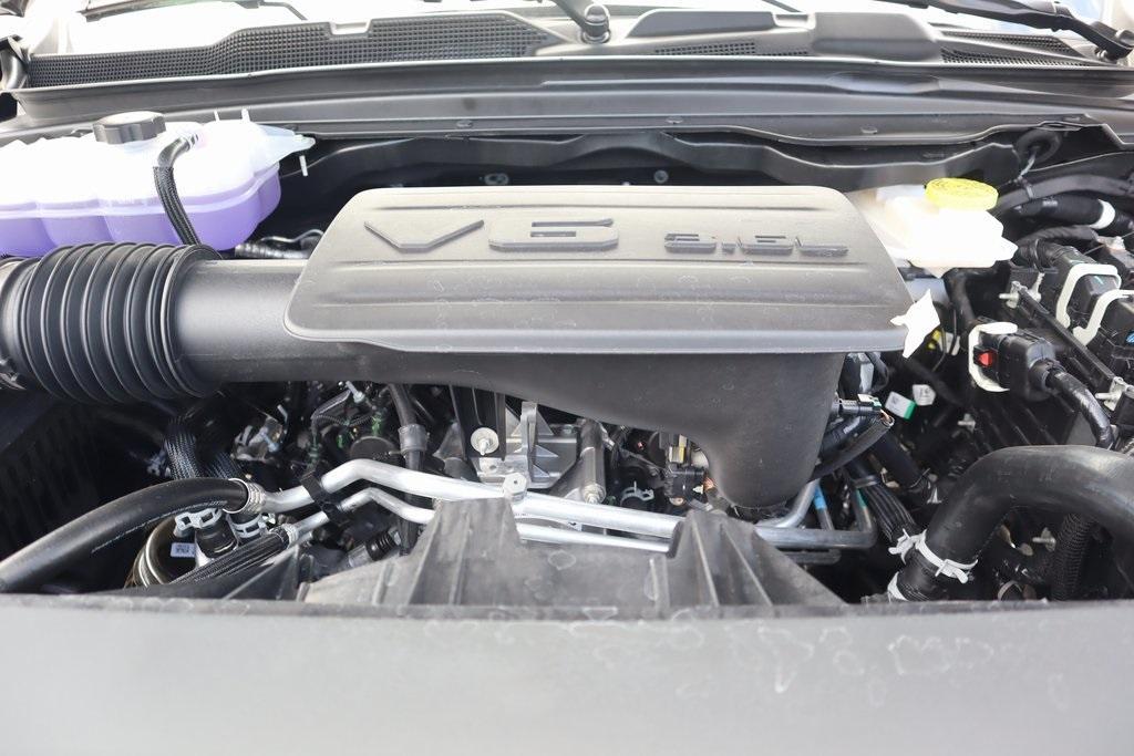 new 2025 Ram 1500 car, priced at $35,376