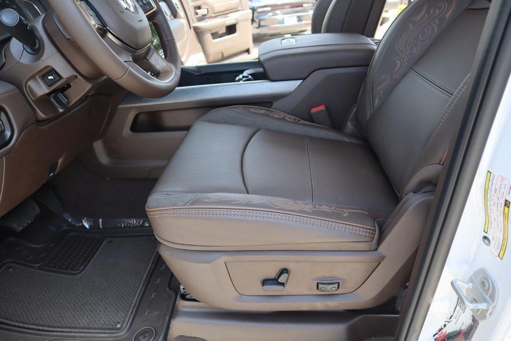 new 2025 Ram 2500 car, priced at $95,920