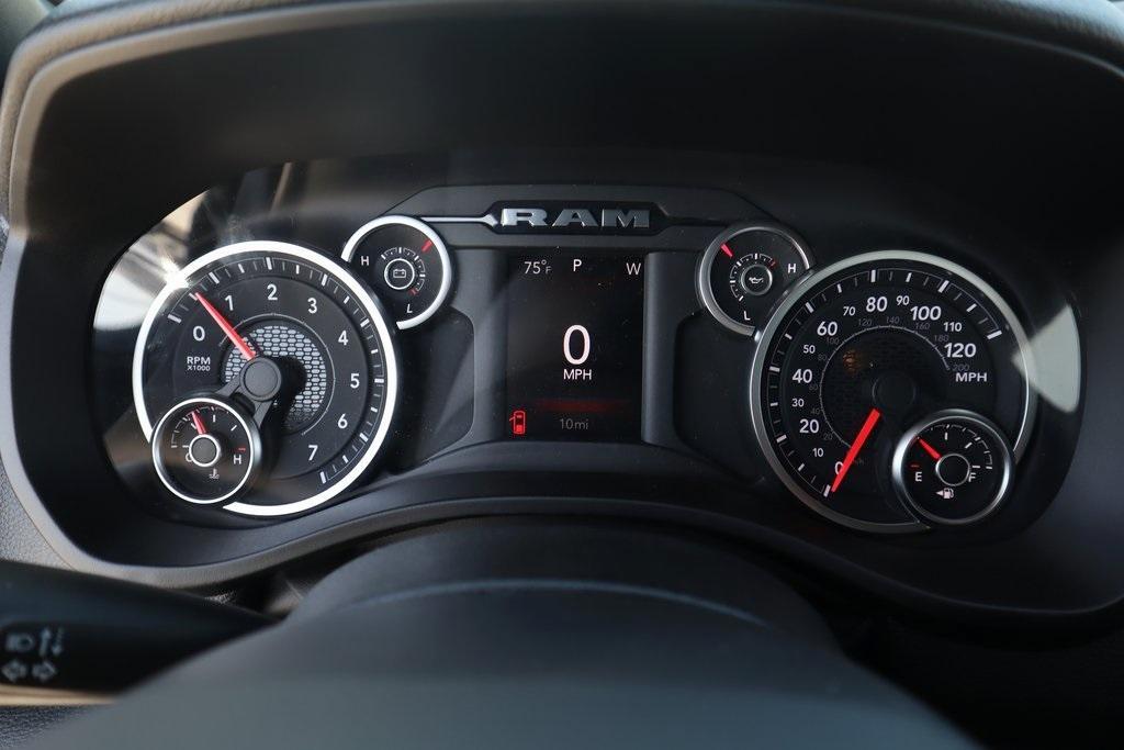 new 2025 Ram 1500 car, priced at $37,539