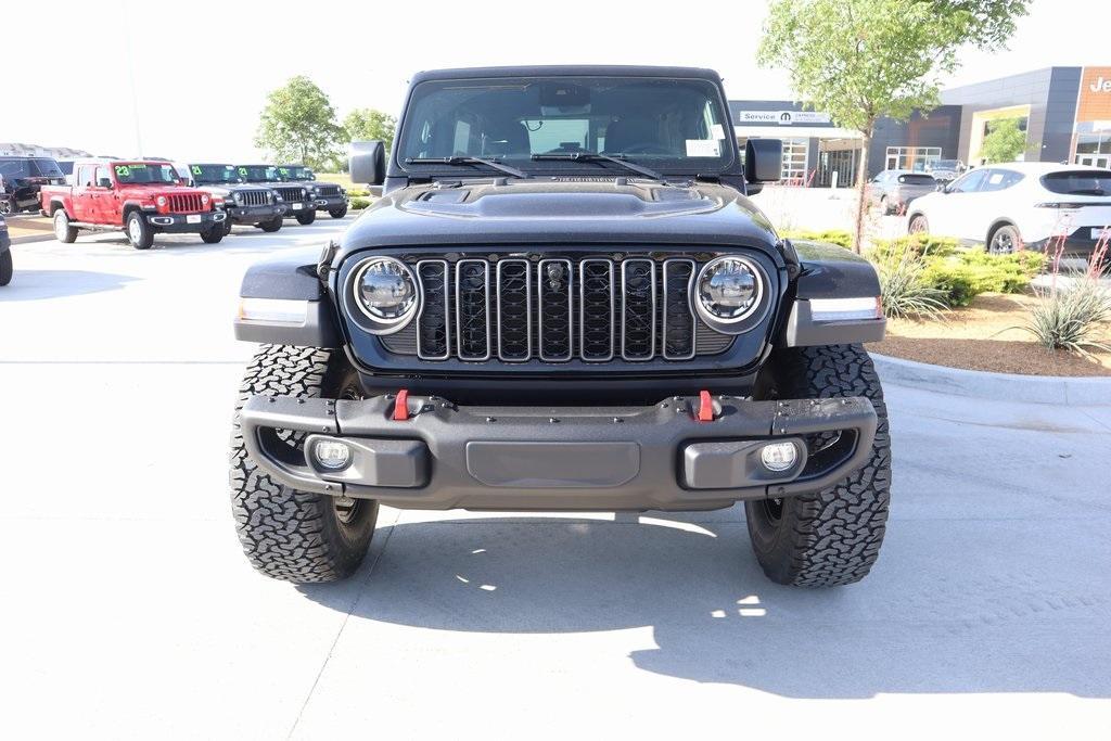 new 2025 Jeep Wrangler car, priced at $68,942