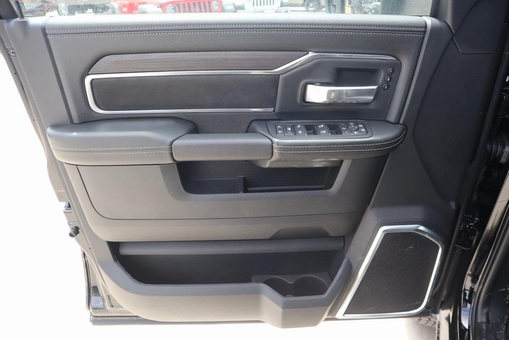 new 2025 Ram 3500 car, priced at $86,170