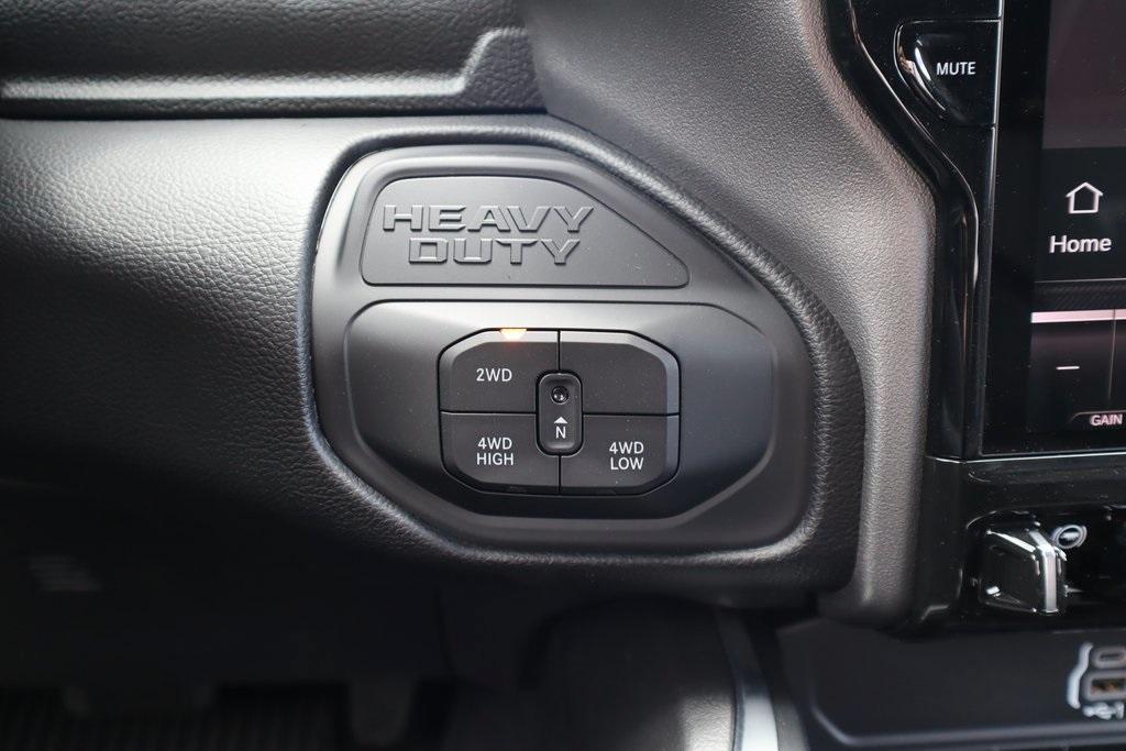 new 2025 Ram 3500 car, priced at $90,005