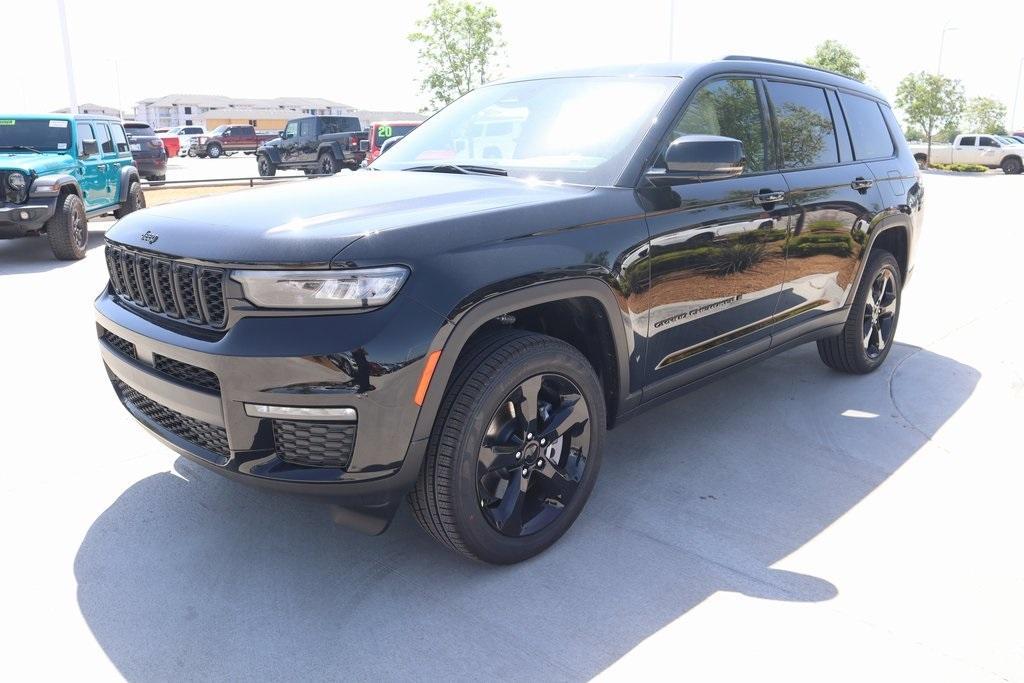 new 2025 Jeep Grand Cherokee L car, priced at $46,196