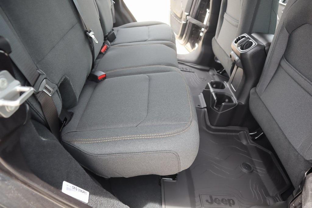 new 2025 Jeep Wrangler car, priced at $36,131