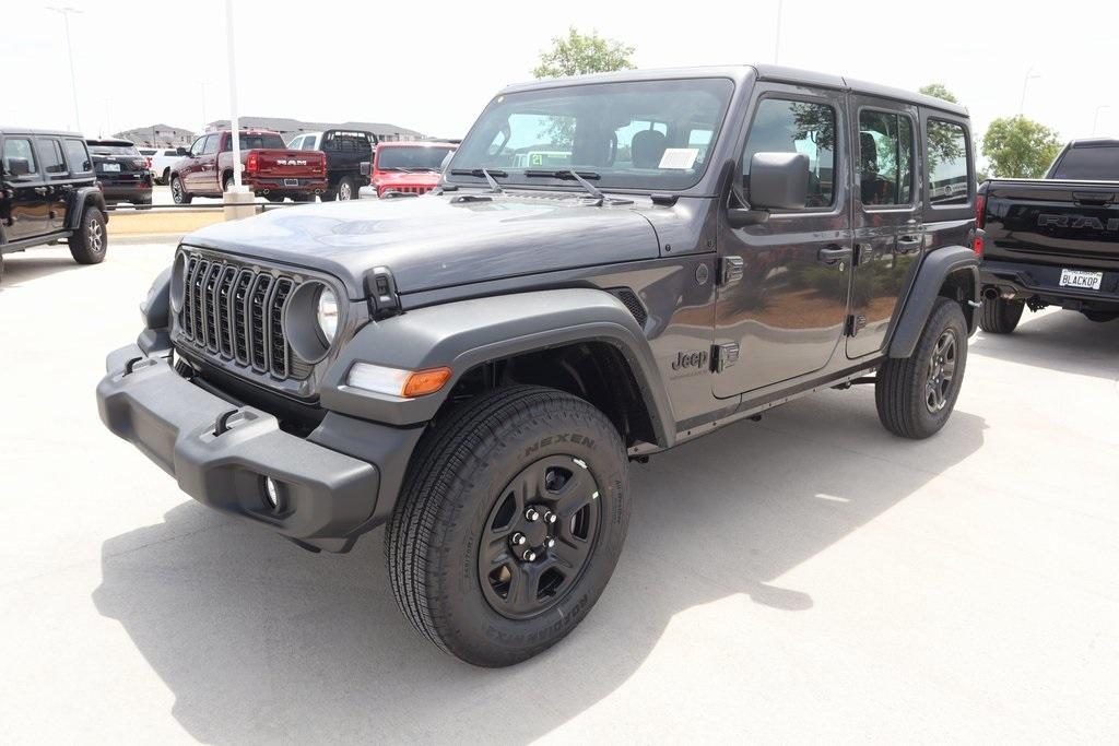 new 2025 Jeep Wrangler car, priced at $36,131
