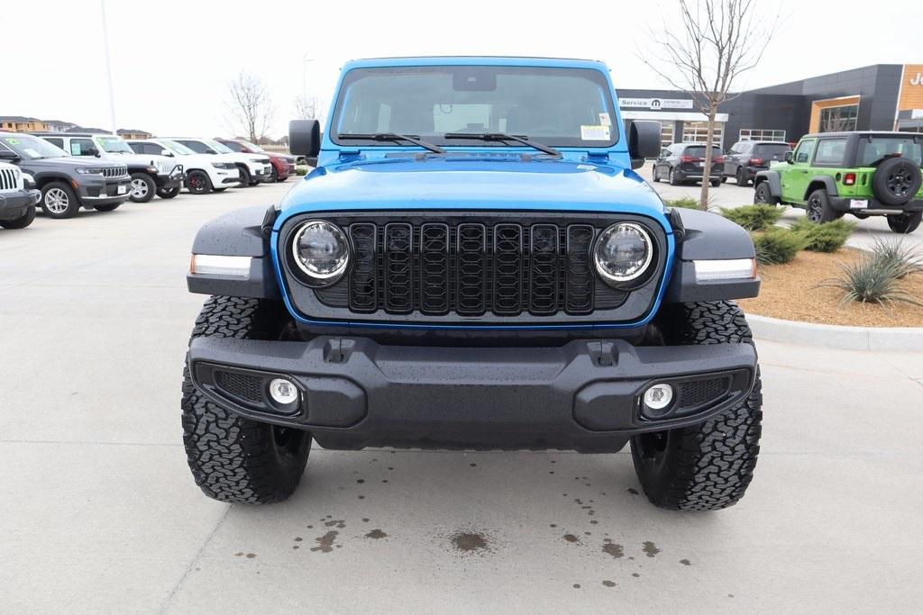 new 2025 Jeep Wrangler car, priced at $51,776