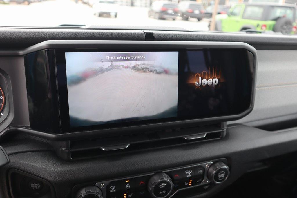 new 2025 Jeep Wrangler car, priced at $51,776