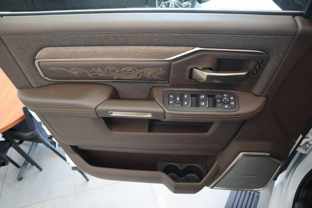 new 2025 Ram 3500 car, priced at $96,965