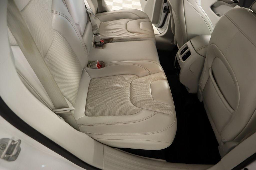 used 2022 Jeep Cherokee car, priced at $19,709