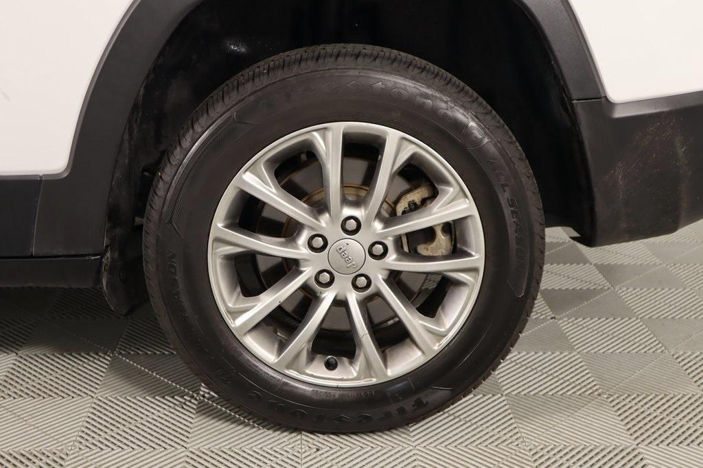 used 2022 Jeep Cherokee car, priced at $19,709