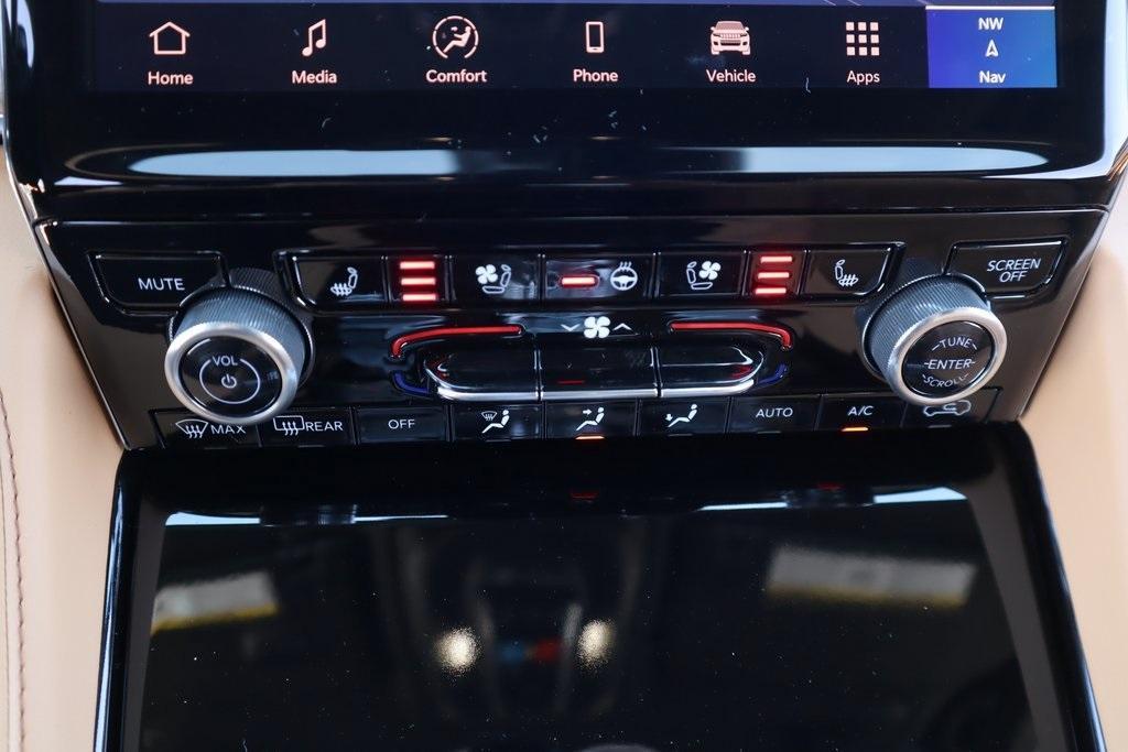new 2025 Jeep Grand Cherokee car, priced at $64,858