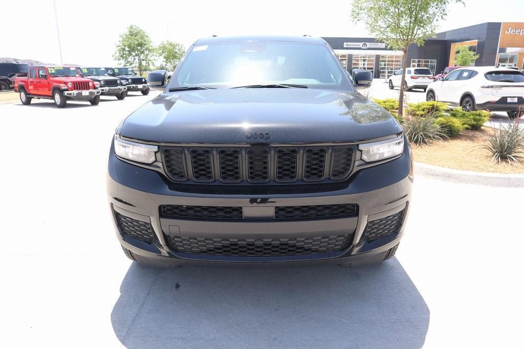 new 2025 Jeep Grand Cherokee L car, priced at $39,713