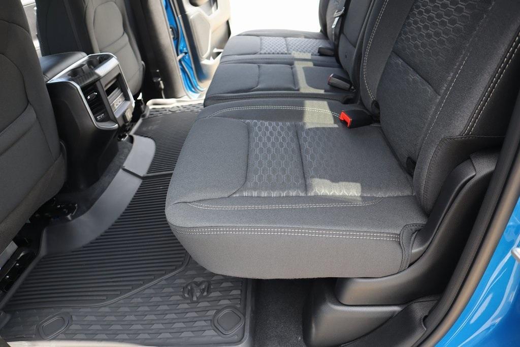 new 2025 Ram 1500 car, priced at $46,678
