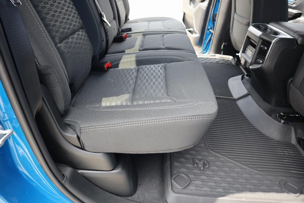 new 2025 Ram 1500 car, priced at $46,678