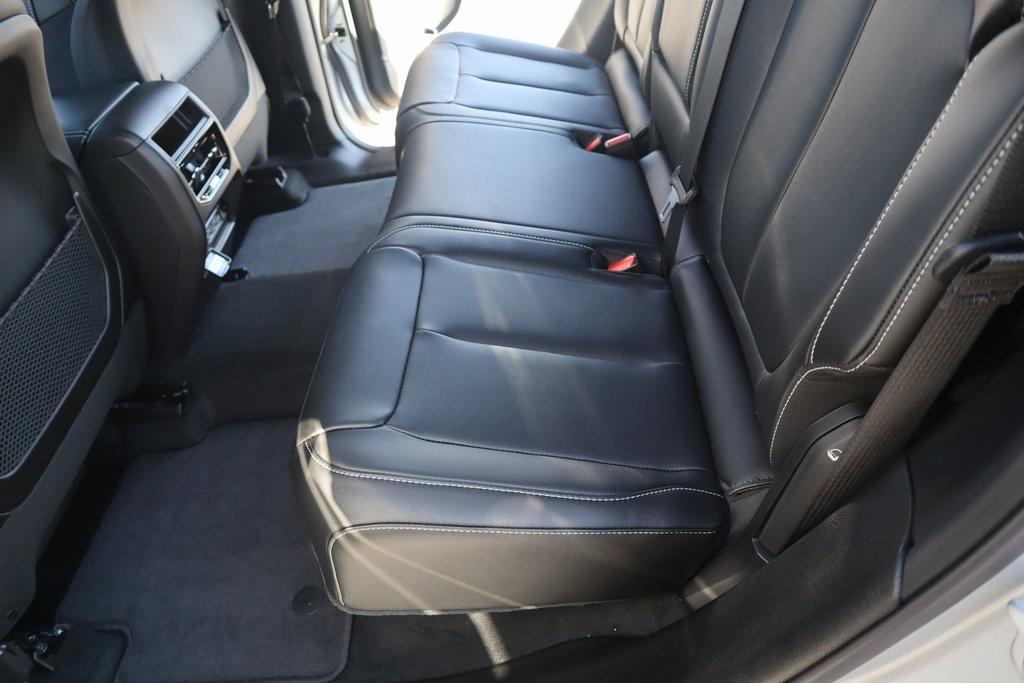 new 2025 Jeep Grand Cherokee car, priced at $38,574